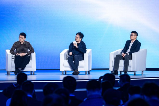 能让硬件更「智慧」更重要的其实是这个PG麻将胡了试玩平台仅仅是 AI并不(图3)